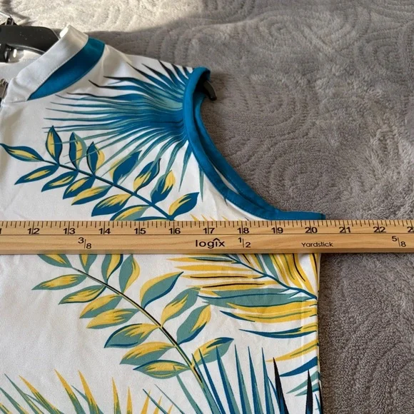 Tail Activewear Women's Sleevelless Tropical Leaf Print Golf Top: Sz: L; EUC - Picture 9 of 9